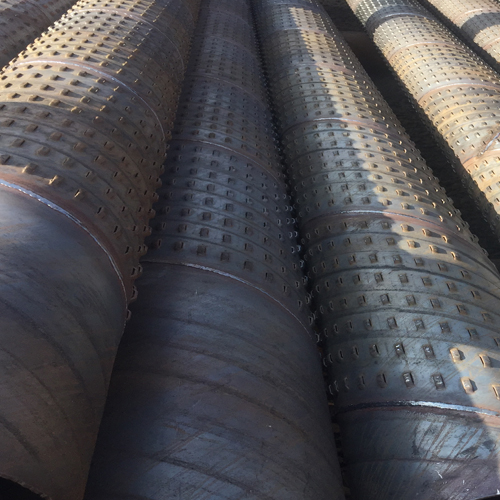 山南孔式滤水管的材质选择